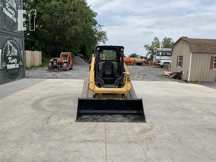 2018-caterpillar-239d-image-8