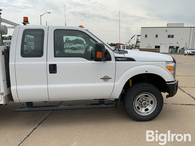 2016-ford-f350-xl-image-16