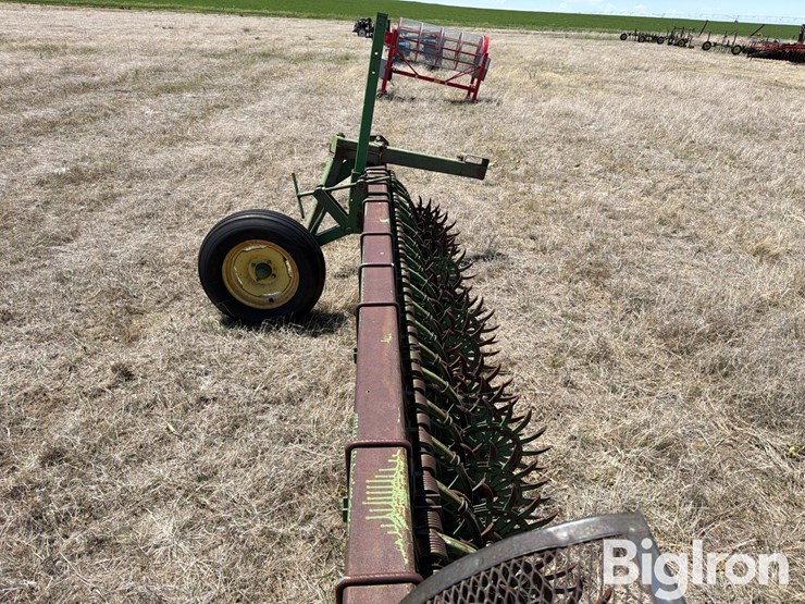 john-deere-400-image-11