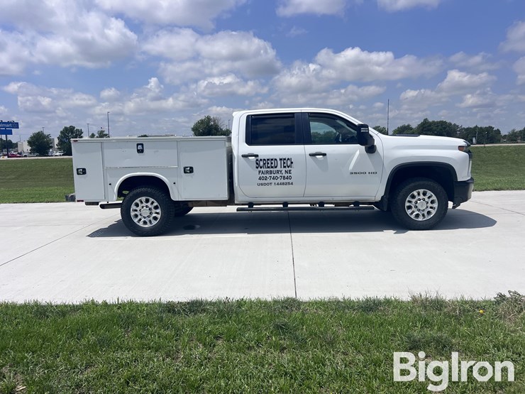 2020-chevrolet-silverado-3500-image-4
