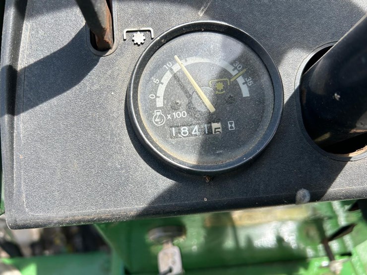 john-deere-755-image-22