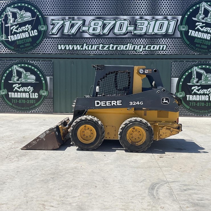 2019 DEERE 324G