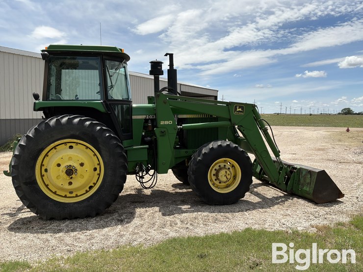 1983-john-deere-4450-image-4