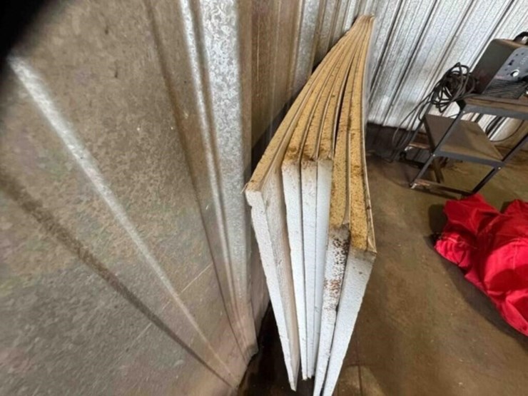 6--sheets-of-insulation-foam,-4'x8'-image-2