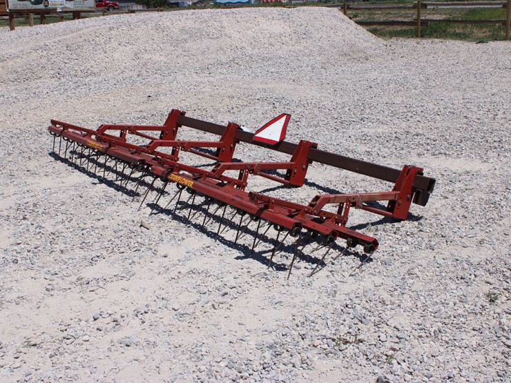 #2006-•-3-bar-spring-tooth-harrow-image-7