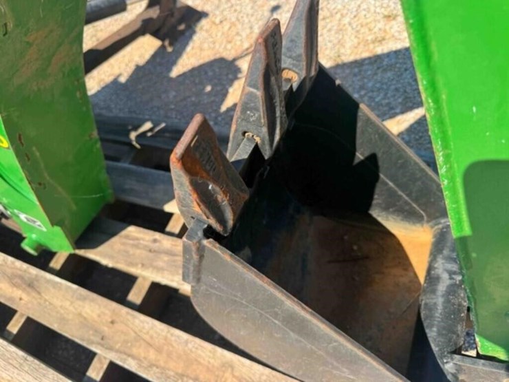 john-deere-260-image-3