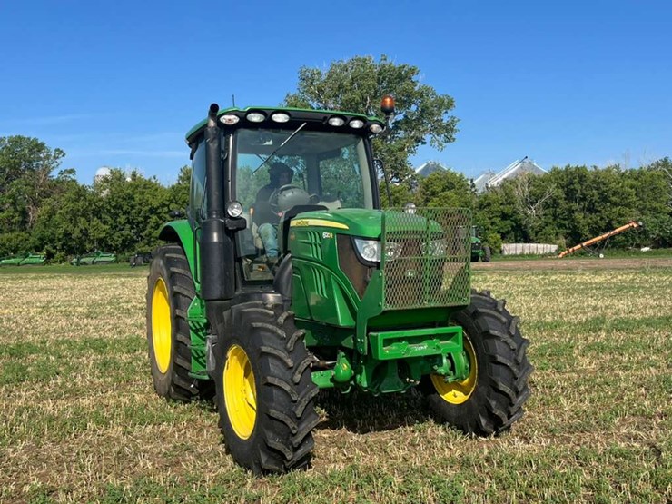 john-deere-6120r-image-16