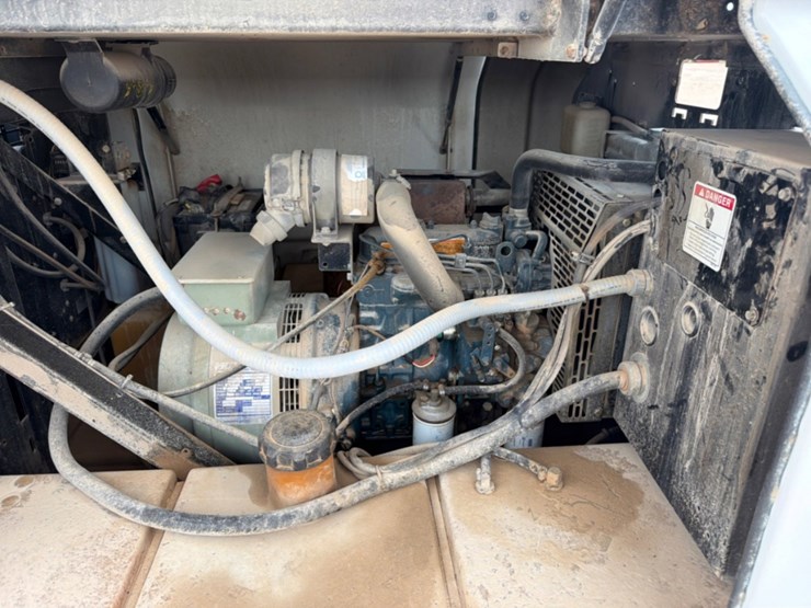 allmand-bros-maxi-lite-ii-v-image-9