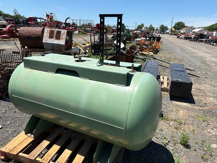 air-compressor-tank-image-1
