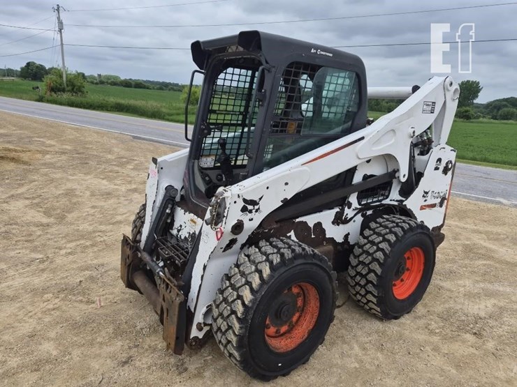 2011-bobcat-s750-image-5