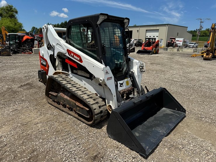 2022-bobcat-t595-image-8