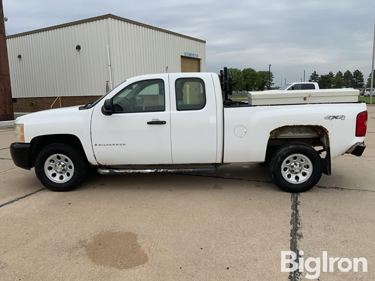 2009-chevrolet-1500-image-8