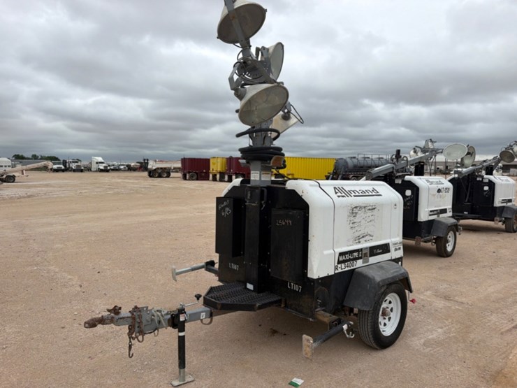 allmand-bros-maxi-lite-ii-v-image-1