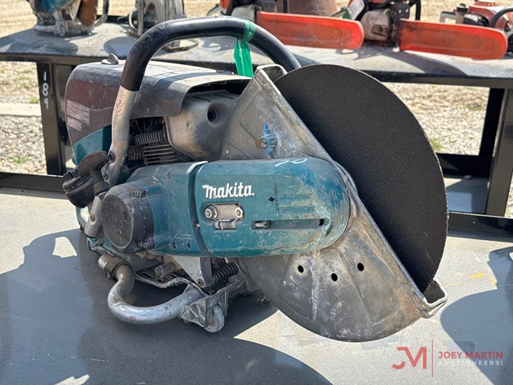 makita-ek7651h-14"-gas-powered-power-cutter-image-1