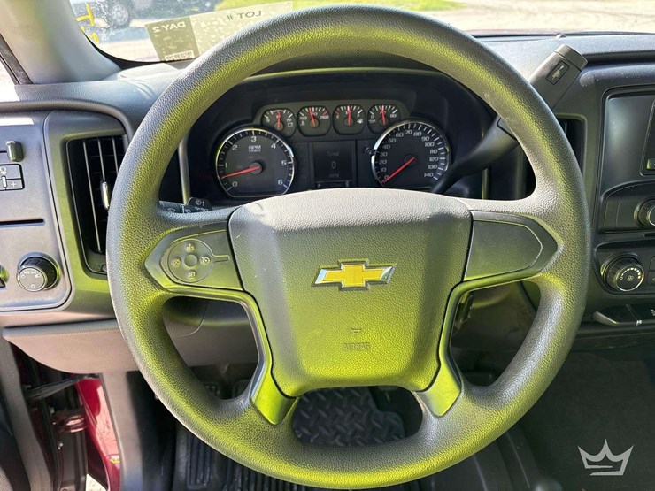 2015-chevrolet-silverado-1500-image-14