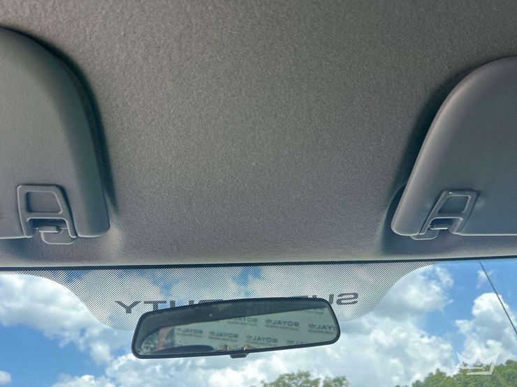2015-ford-f350-image-22