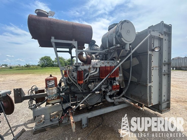 cummins-qst30-image-1