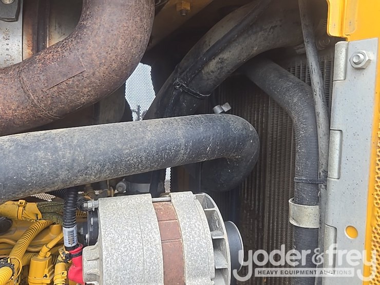 2023-deere-650-lgp-image-43