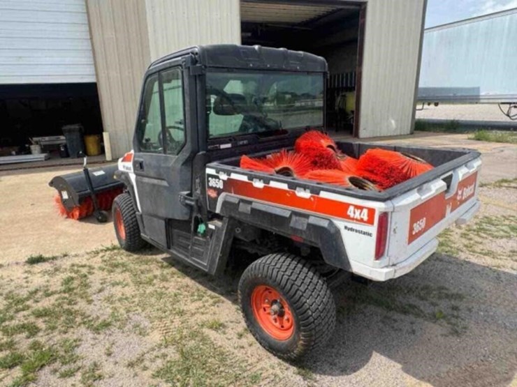 2014-bobcat-3650-image-10
