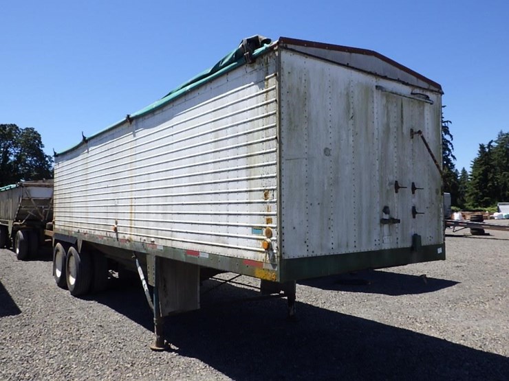 1982-axle-dump-trailer-image-3