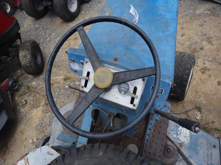 ford-tractor-image-8