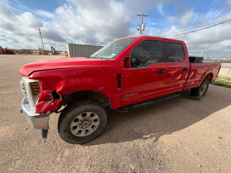 2019-ford-f250-image-1