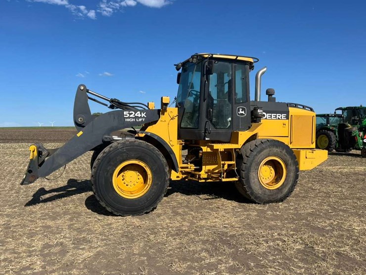 deere-524k-image-2