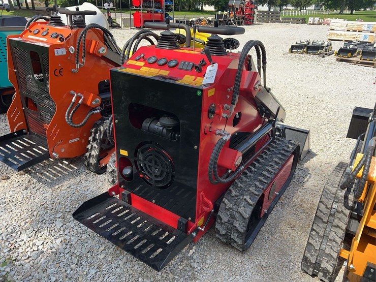 sl380-tracked-skid-steer-loader,-23hp-image-4