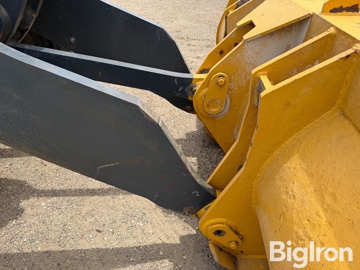 john-deere-744-image-20