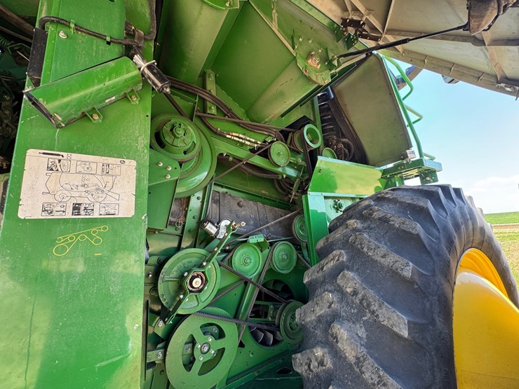 john-deere-s680-image-45
