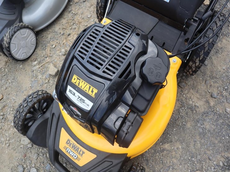 dewalt-push-mower-image-8