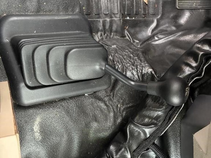 2008-ford-f550-xlt-image-33