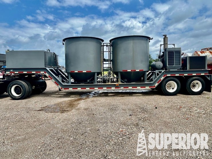 2010-cummins-qsb6.7-image-1