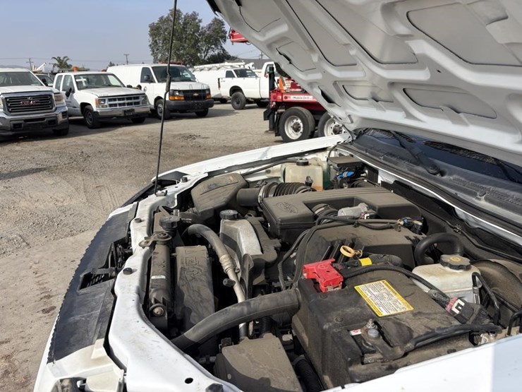 2011-chevrolet-colorado-image-7