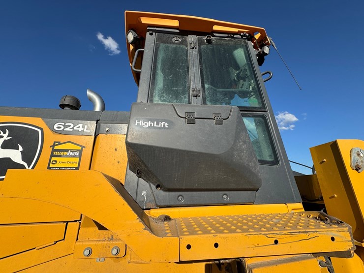 deere-624l-image-46