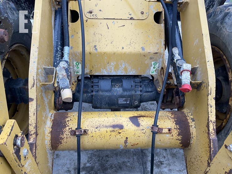 2012-caterpillar-it14g2-image-11