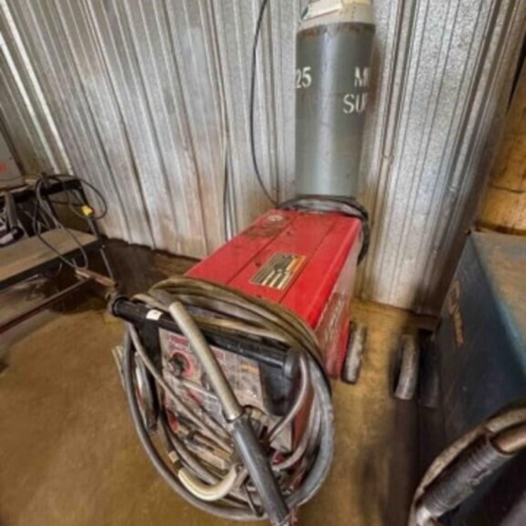 LINCOLN POWER MIG 350 MP ON WHEELS WORKS