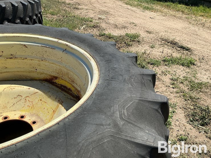 john-deere-10-image-18
