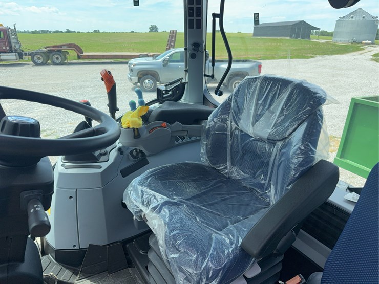 new-holland-t6.160-image-29