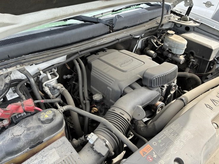 2012-gmc-sierra-2500-image-9