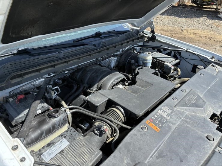 2018-chevrolet-silverado-1500-image-9
