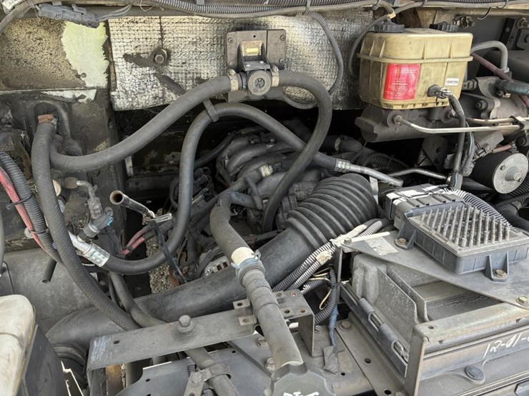 2008-workhorse-w62-image-9