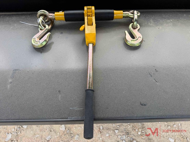 (1)-ratchet-binder-image-1