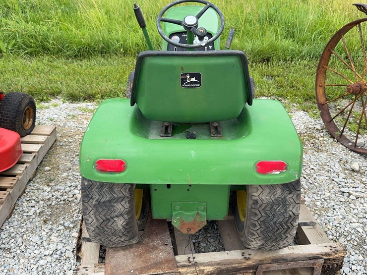john-deere-110-image-4