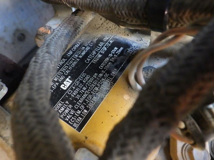 caterpillar-305e2-image-35