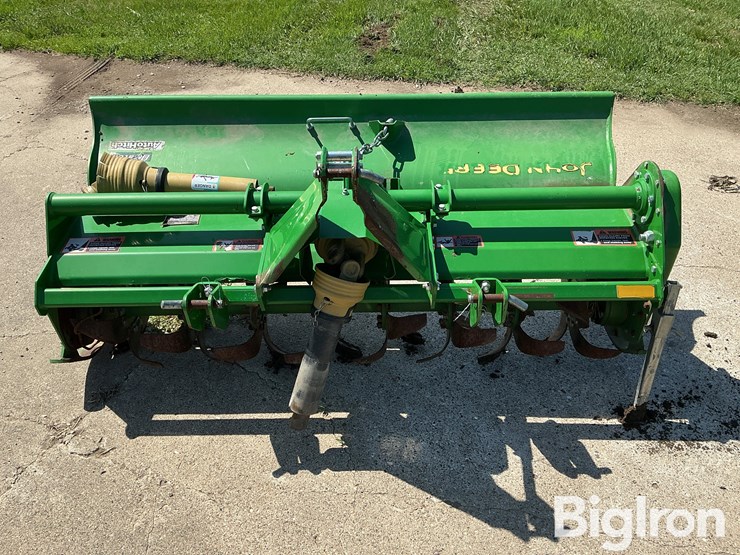 john-deere-665-image-2