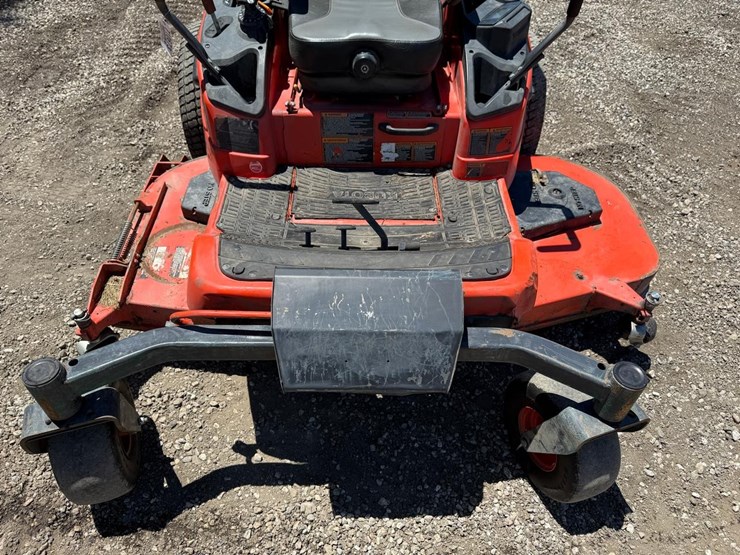 2016-kubota-zd1211-image-9
