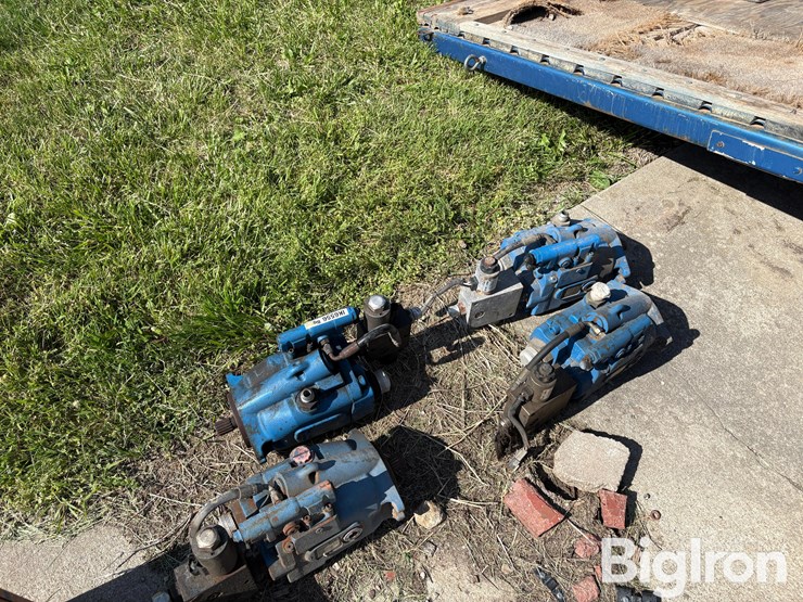 eaton-421ak-series-hydraulic-piston-pumps-image-6