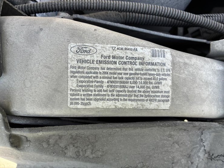 2004-ford-f350-image-10