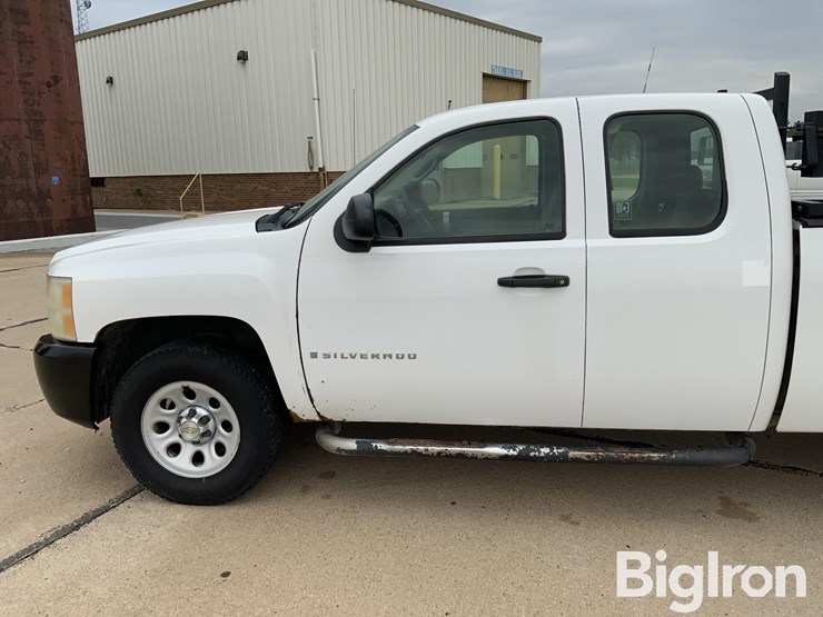 2009-chevrolet-1500-image-10